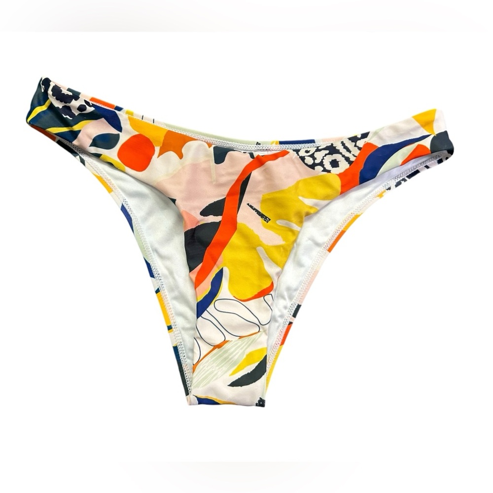 ESCAPE TO PARADISE womens size 10 cheeky high cut bikini swim bottoms NWT